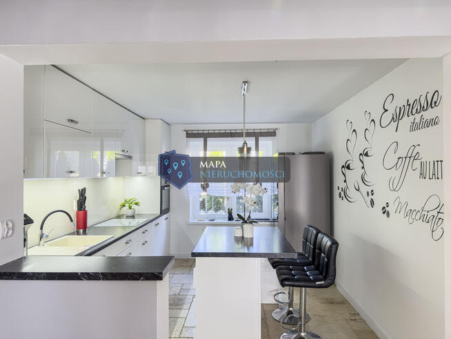 Przestronny dom, idealny dla rodziny.