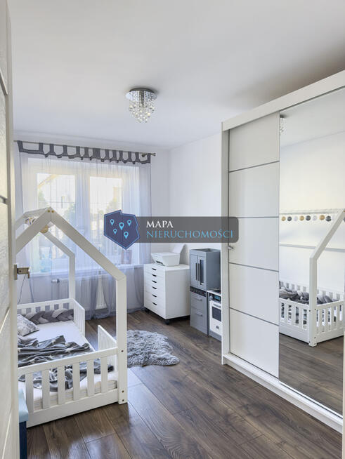 Przestronny dom, idealny dla rodziny.