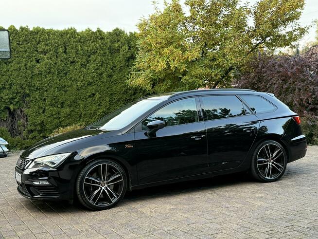 Seat Leon Cupra Virtual 300KM