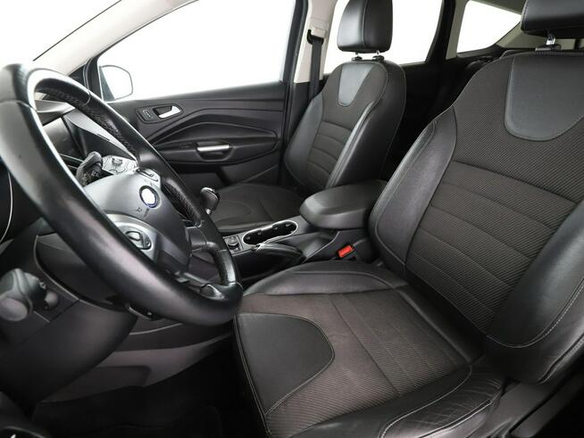 Ford Kuga panorama navi grzane fotele półskóra klima auto el. klapa