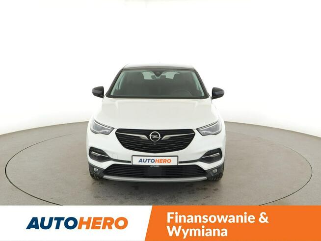 Opel Grandland Plug-in 300KM Navi Kamera cofania Klimatyzacja Podgrzewane fotele Blue
