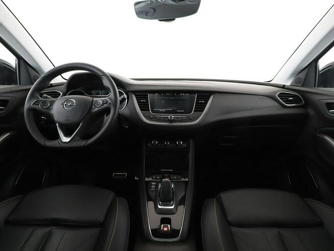 Opel Grandland Plug-in 300KM Navi Kamera cofania Klimatyzacja Podgrzewane fotele Blue