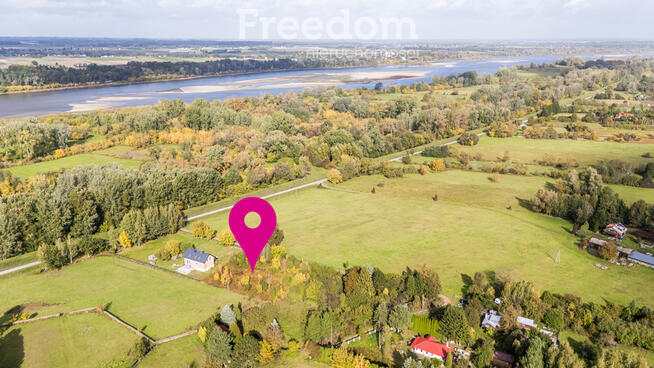 działka z wz położona między Wisłą, a Kampinosem