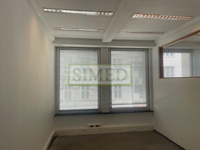 Metro , recepcja i dostęp 24h , ochrona, parking