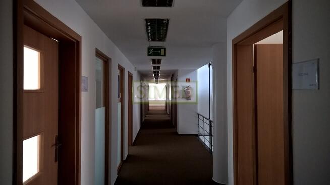 Metro , recepcja i dostęp 24h , ochrona, parking