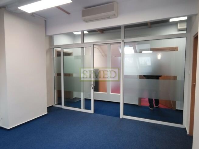 Biuro 2 pokoje , parking ,dostęp24h,recepcja .