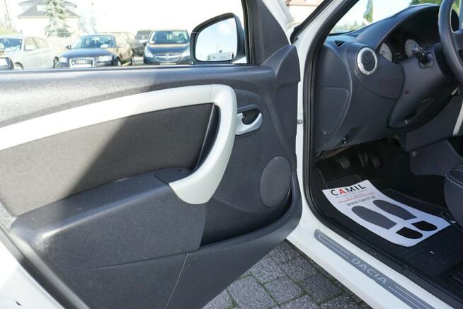 Dacia Logan z polskiego salonu w doinwestowanym stanie technicznym,