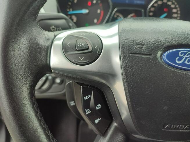 Ford Kuga Bezwypadkowy ksenon skóra