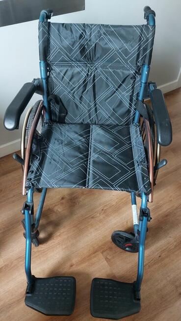 Ultralekki wózek inwalidzki Whelle Light