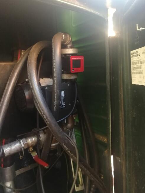 Zbiorniki paliwa dwuplaszczowe z dystrybutorem