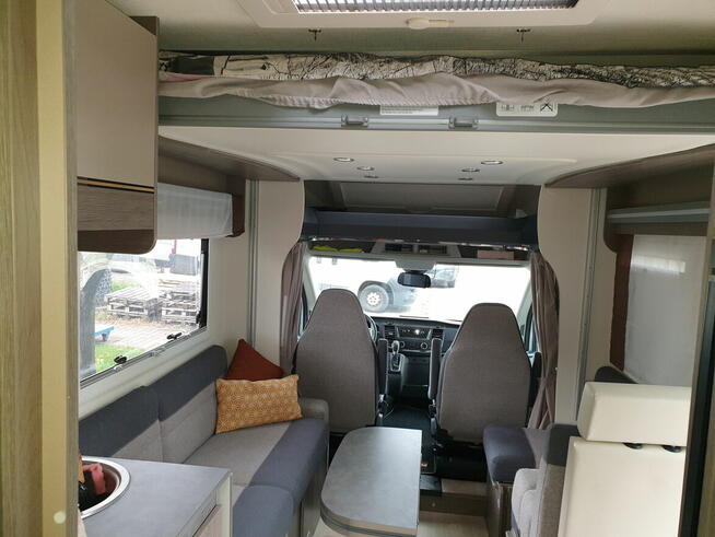 KAMPER FORD CHAUSSON 720 TITANIUM 2020 r. dla 5 osób