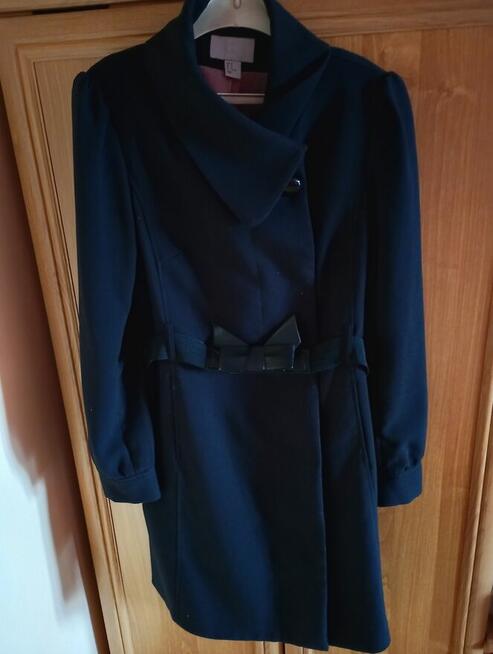 Płaszcz damski czarny