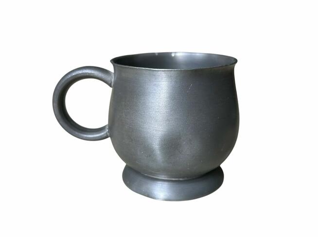 Szwedzka ręcznie wykonana cynowa filiżanka z 1960 roku