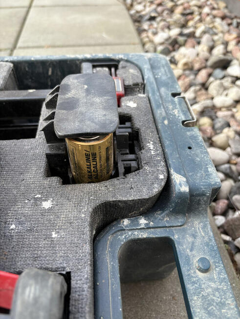 Syndyk sprzeda z wolnej ręki laser rotacyjny Professional GR