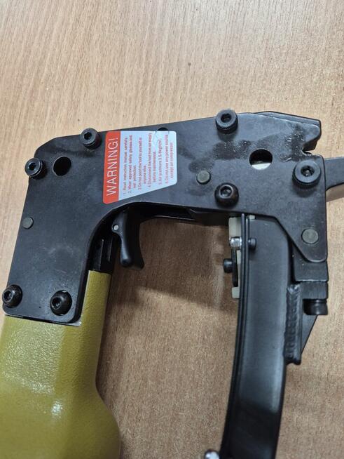 PNEUMATIC CLIP TOOL Spinacz zszywacz cęgowy pneumatyczny do