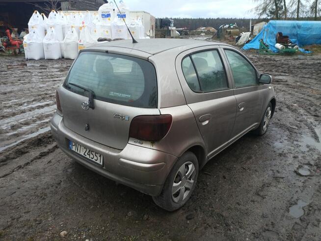 Syndyk sprzeda Toyota Yaris