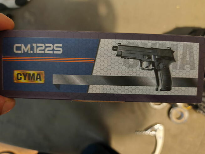 Pistolet asg