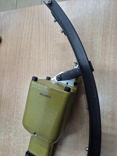 PNEUMATIC CLIP TOOL Spinacz zszywacz cęgowy pneumatyczny do