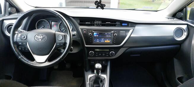 Toyota Auris 1.6 2013