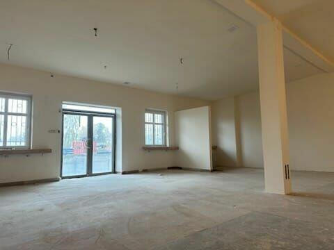 Wynajmę halę powierzchnię biurowe