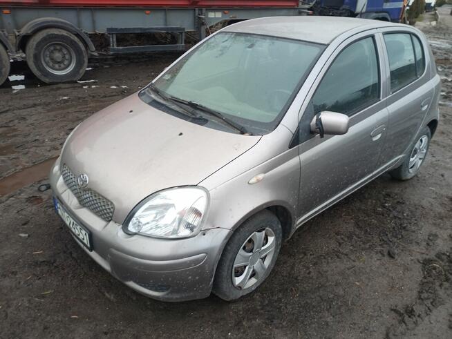 Syndyk sprzeda Toyota Yaris