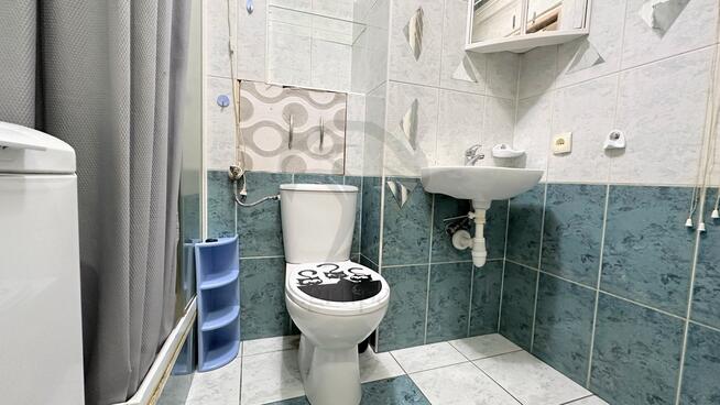 Lustro powiedz przecie kto ma lepsze m na świecie?