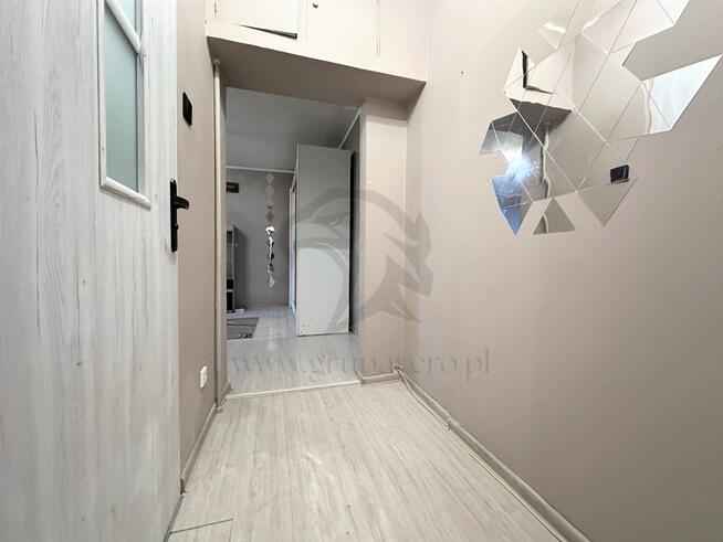 Lustro powiedz przecie kto ma lepsze m na świecie?