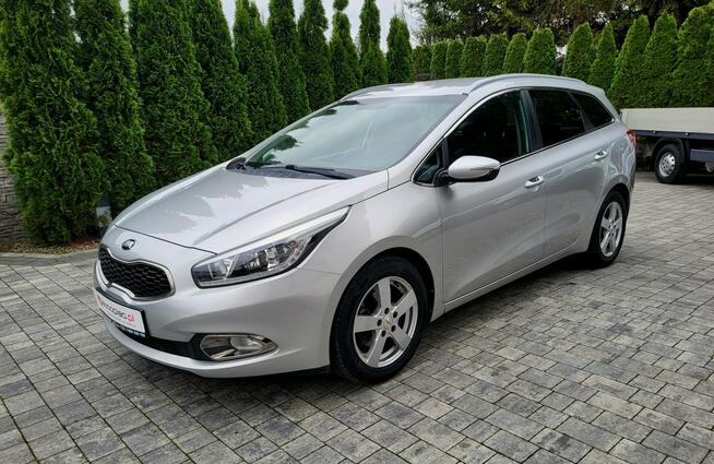 Kia Cee'd ** 1,6 CRDI ** Nawigacja ** Bezwypadkowy **
