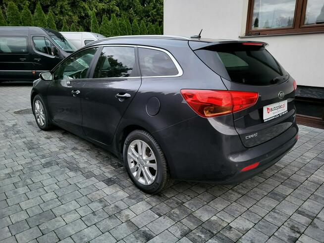 Kia Cee'd ** 1,6 CRDI ** Nawigacja ** Bezwypadkowy **