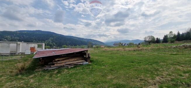 Rozpoczęta budowa domu na widokowe działce w górac