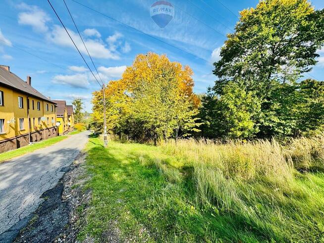 Działka z mediami i dojazdem z 3 stron – Rybnik