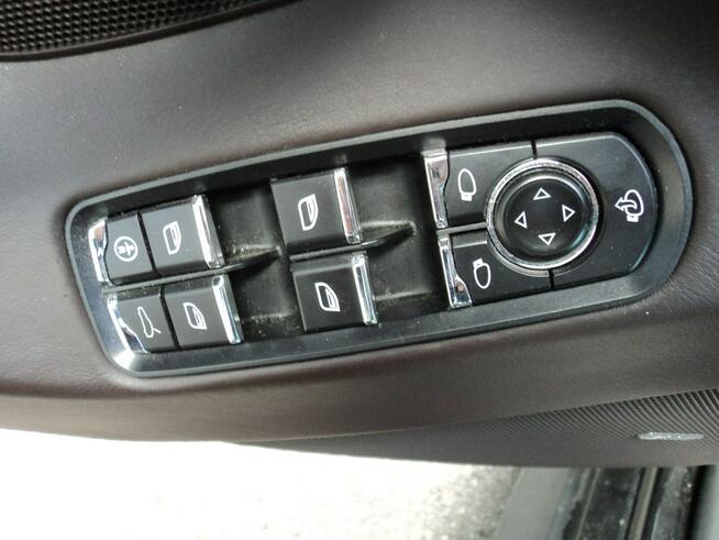 sprzedam Ładnego PORSCHE PANAMERA GTS 4.8B V8 430KM 4x4 koła,PNEUMATYK