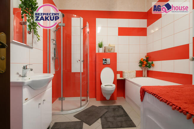 Dom Dąbrówka gm. Luzino, Sosnowa