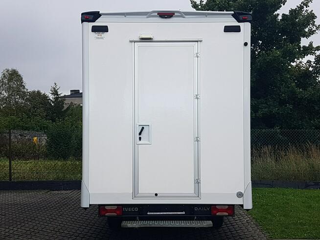 Iveco Daily KONTENER NISKOPODŁOGOWY 4,43x2,23x2,42 SKLEP BAR FOODTRUCK KAMPER AC