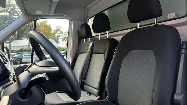 Volkswagen Crafter izoterma z windą (chłodnia)