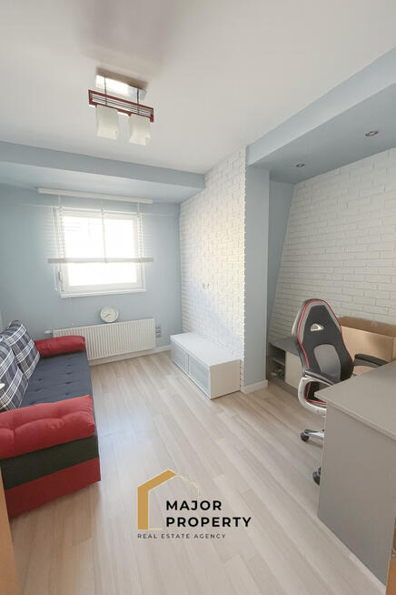 Kamienica z lokalem usługowym i mieszkalnym