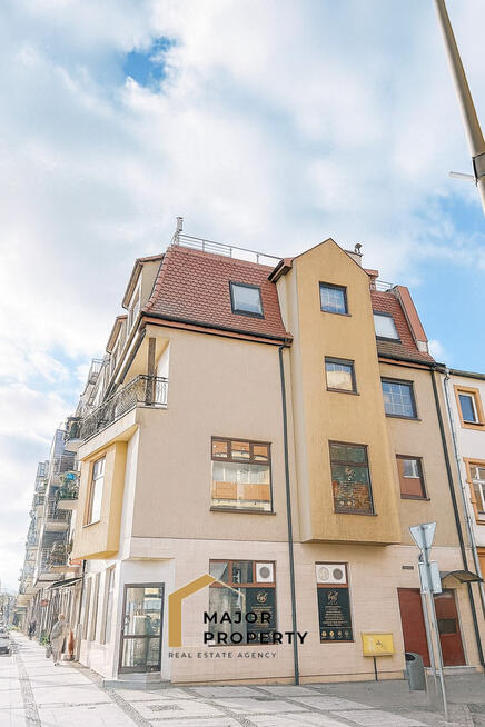 Kamienica z lokalem usługowym i mieszkalnym