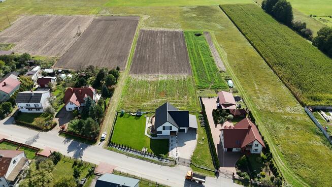 Działka budowlana Oblęgór gm. Strawczyn, Kielecka