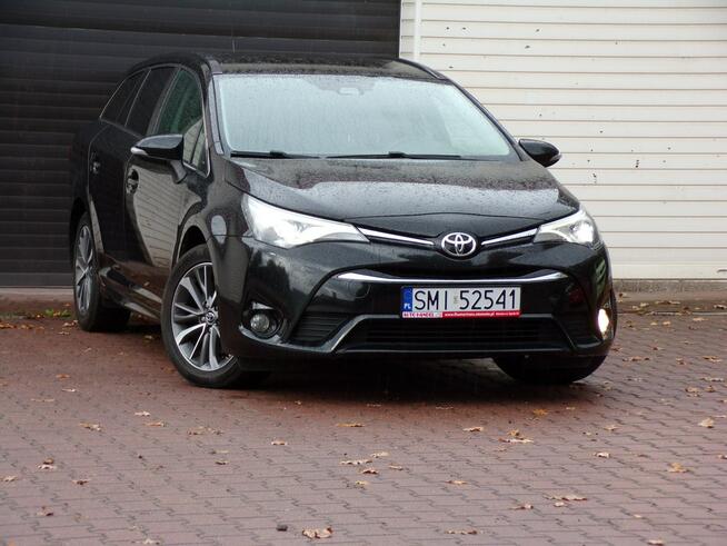 Toyota Avensis BI LED /Edition S /Navi /2,0 /143KM /2017