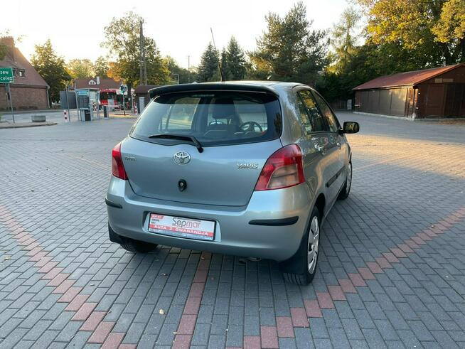 Toyota Yaris 1.3i VVT-i 87KM 2005r. SALON Polska Klima Isofix 5drzwi Polecam