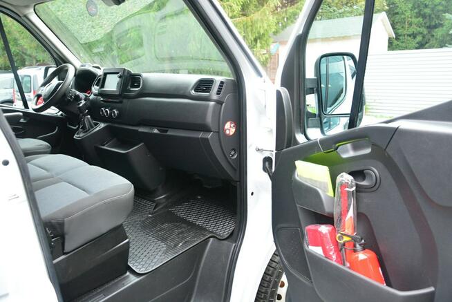 Renault Master średniak 7 osobowy brygadówka lift doka pełna opcja