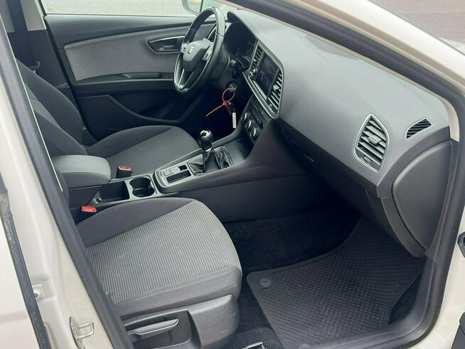 Seat Leon Opłacony Idealny stan Navi LED 1.6 TDI
