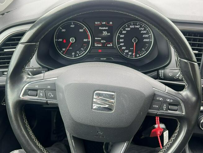 Seat Leon Opłacony Idealny stan Navi LED 1.6 TDI