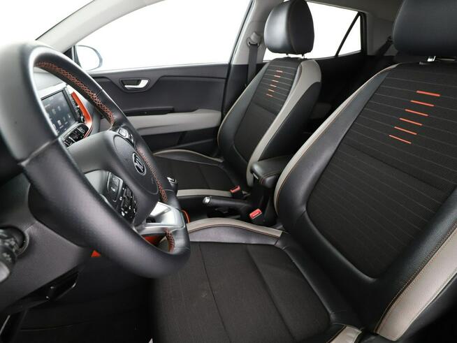 Kia Stonic kamera półskóra navi tempomat