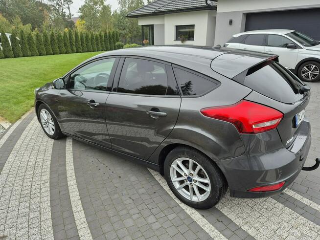 Ford Focus 1.5tdci navi bezwypadkowy alufegi pdc