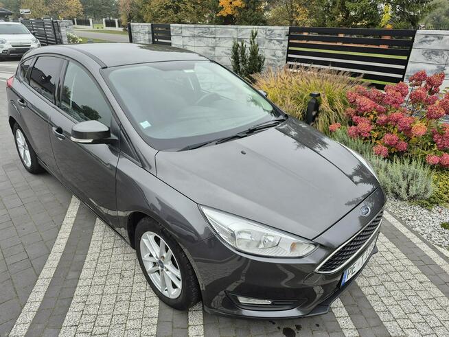 Ford Focus 1.5tdci navi bezwypadkowy alufegi pdc