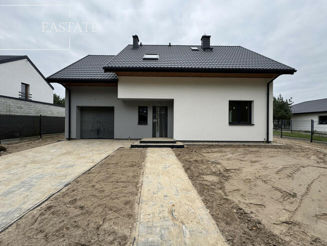 Dom Osowiec gm. Żabia Wola,