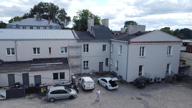 Kompleks budynków przy ul. 6 Sierpnia w Puławach..