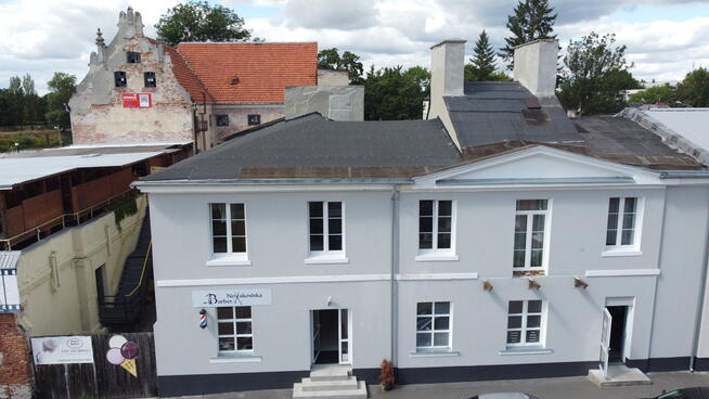 Kompleks budynków przy ul. 6 Sierpnia w Puławach..