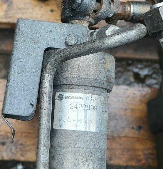 SILOWNIK HYDRAULICZNY OSI SKRETNEJ SCANIA 2717017 2420899
